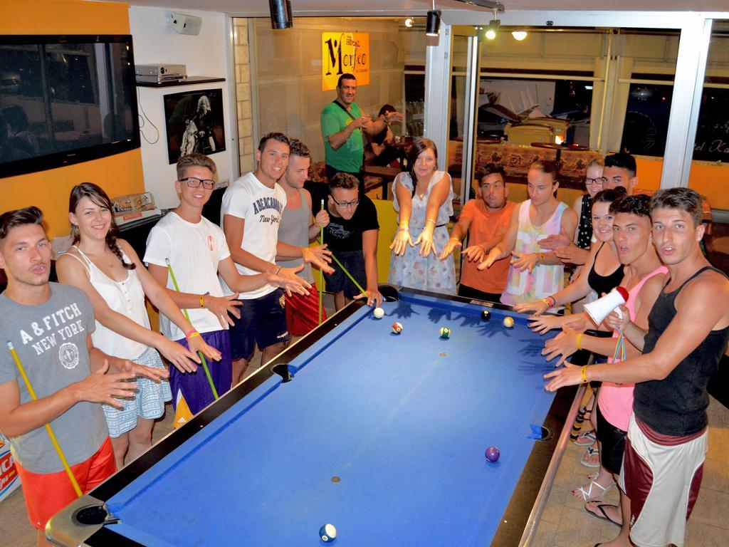 Hotel Morfeo - Young People Hotels (Adults Only) Rimini Exterior foto